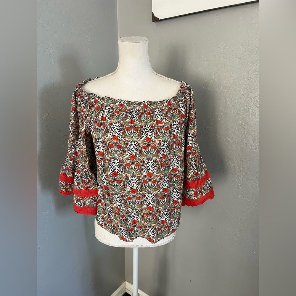 Solitaire Multicolor Floral Blouse size M